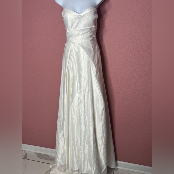 Lulus-Lifetime of Love White Satin Strapless A-Line Gown (Size:4) - Picture 5 of 5